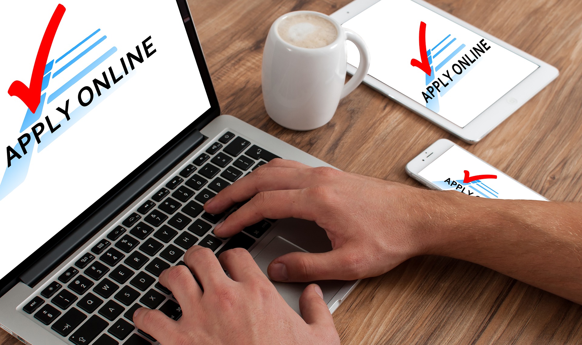 application-1883547_1920